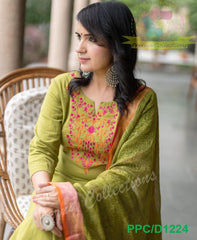 Premium Cotton Slub Green Kurta Pant and Dupatta set