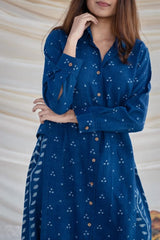 Women Blue Dabbu Print Cotton Kurta Pant set