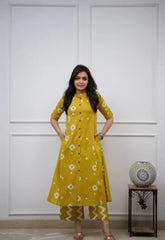 Women Yellow New Fashion Cotton Kurta Pant set