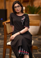 Women Black Cotton Hand Embroidery Kurta Pant set