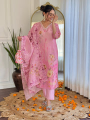 Women Pink Pure Simmer Jacquard Kurta Pant and Dupatta set