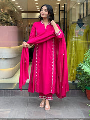 Women Pink Cotton Embroidery Buttons Kurta Pant and Dupatta set
