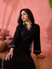 Women Black Cotton Embroidery Pocket Kurta Pant set