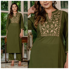 Women Green Cotton Embroidery Yoke Kurta Pant set