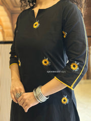 Women Black Cotton Sunflower Embroidery Kurta Pant set