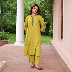 Women Yellow Cotton Thread Elegance Kurta Pant set