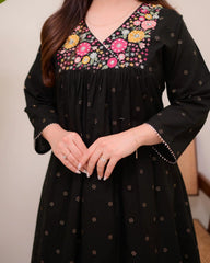 Women Black Cotton Summer Desire Embroidery Kurta Pant set