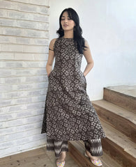 Women Brown Cotton Womanhood Sadabahar Kurta Pant set