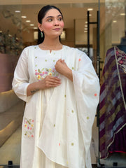 Women White Cotton Embroidery on Pocket Kurta Pant and Dupatta set