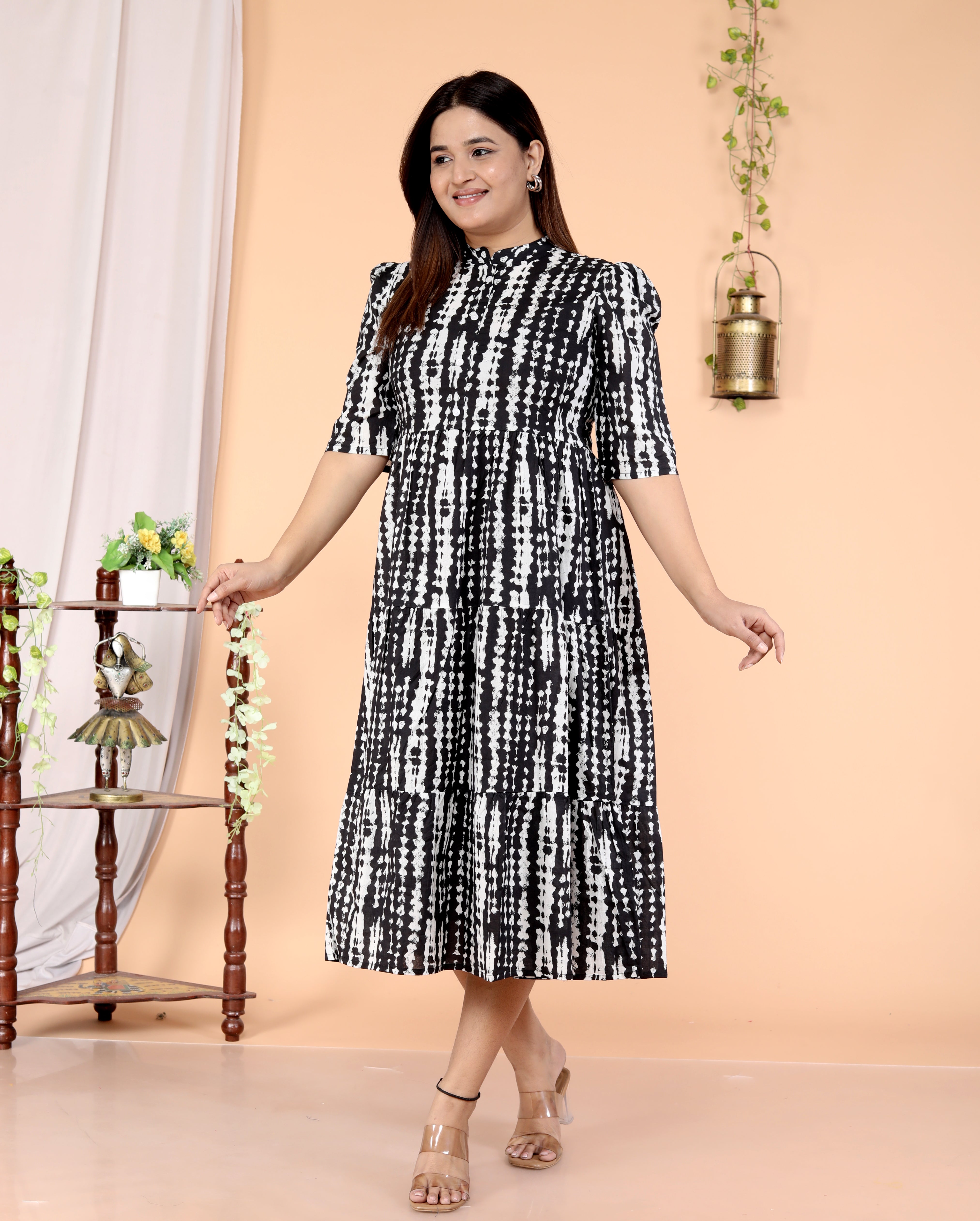 Women Shibori Black Cotton Middi Gown