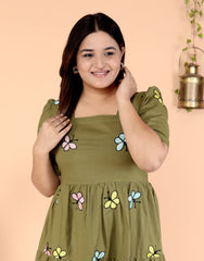 Women Dark Green Butterfly Cotton Middi Gown