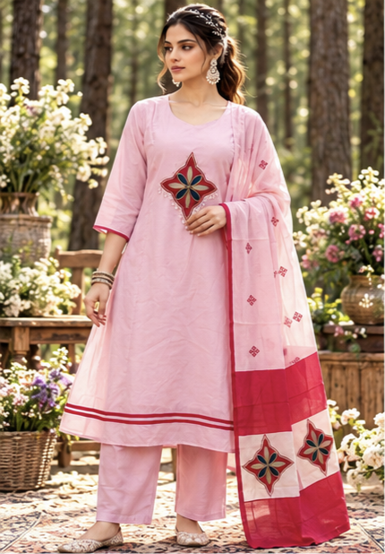 Women Pink Mul Chanderi Chokdi Embroidery Kurta Pant and Dupatta set
