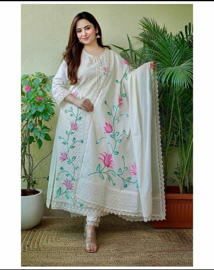 Trendy Chikankari Schifli Mulmul Dupatta and Kurta Pant Set