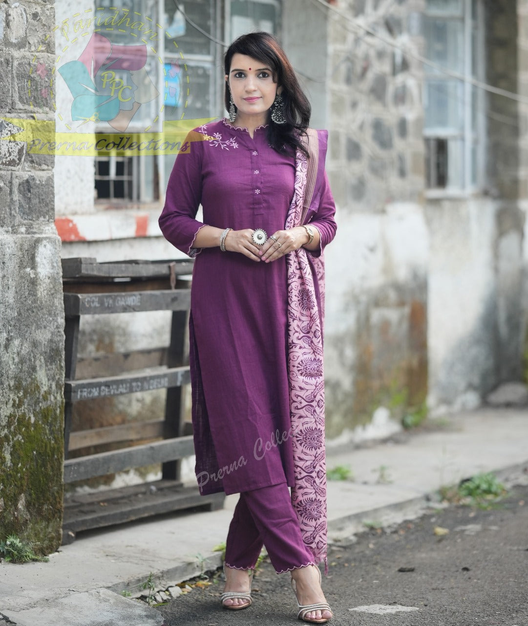 Premium Khadi Magenta Kurta Pant and Dupatta set