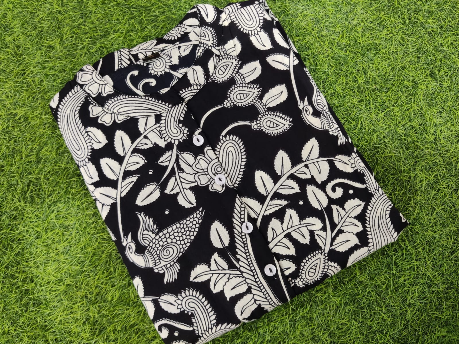 Women Cotton Black Ikkat Print