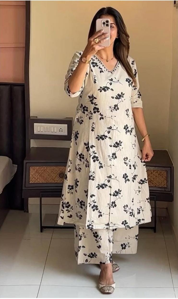 Women Cotton White Kurta and Plazzo Set