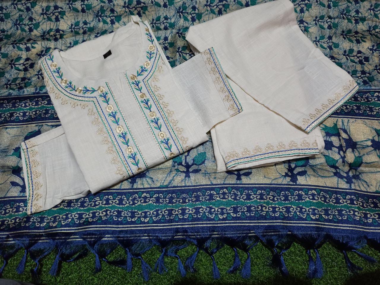 Women Cotton Slub Off-White Kurta Pant and Khadi Silk Dupatta set