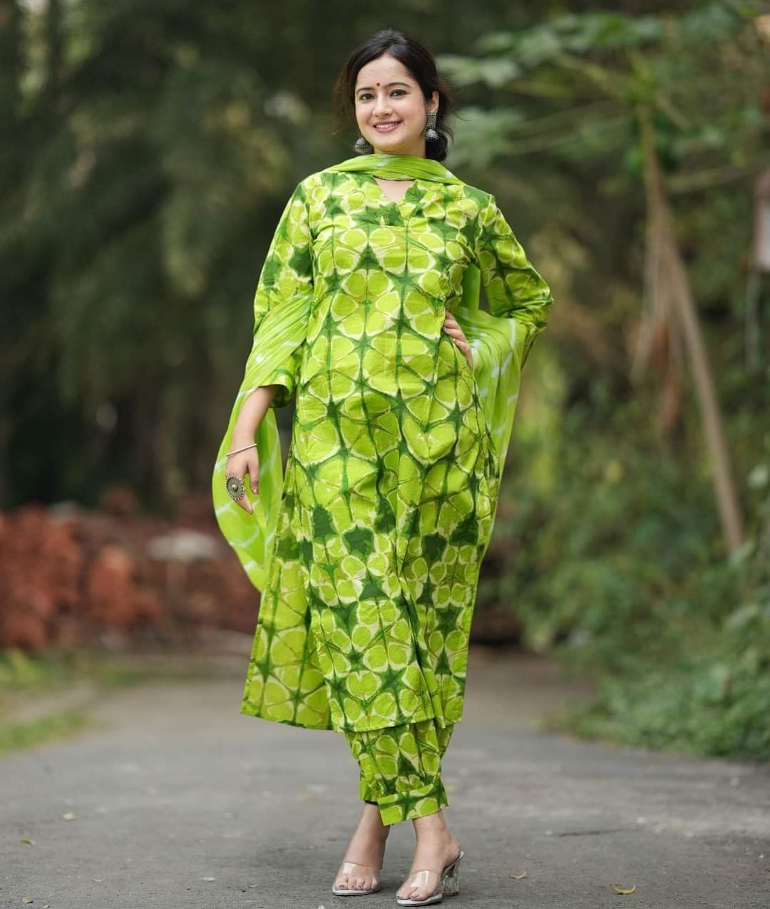 Women Cotton Green Gulnaar Kurta Pant and Dupatta set