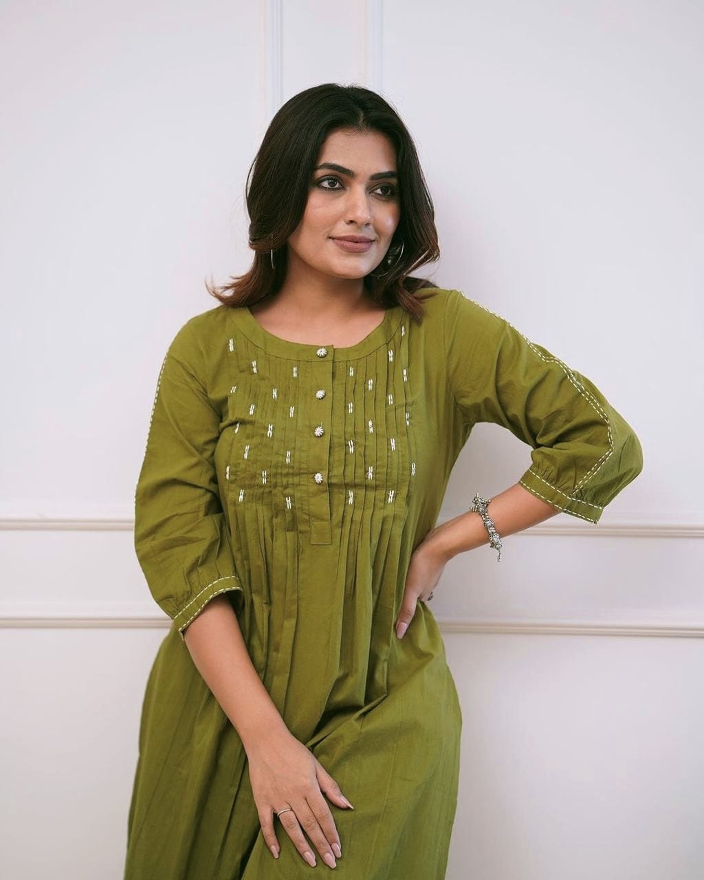 Trending Green Tagai Cotton Kurta Pant set