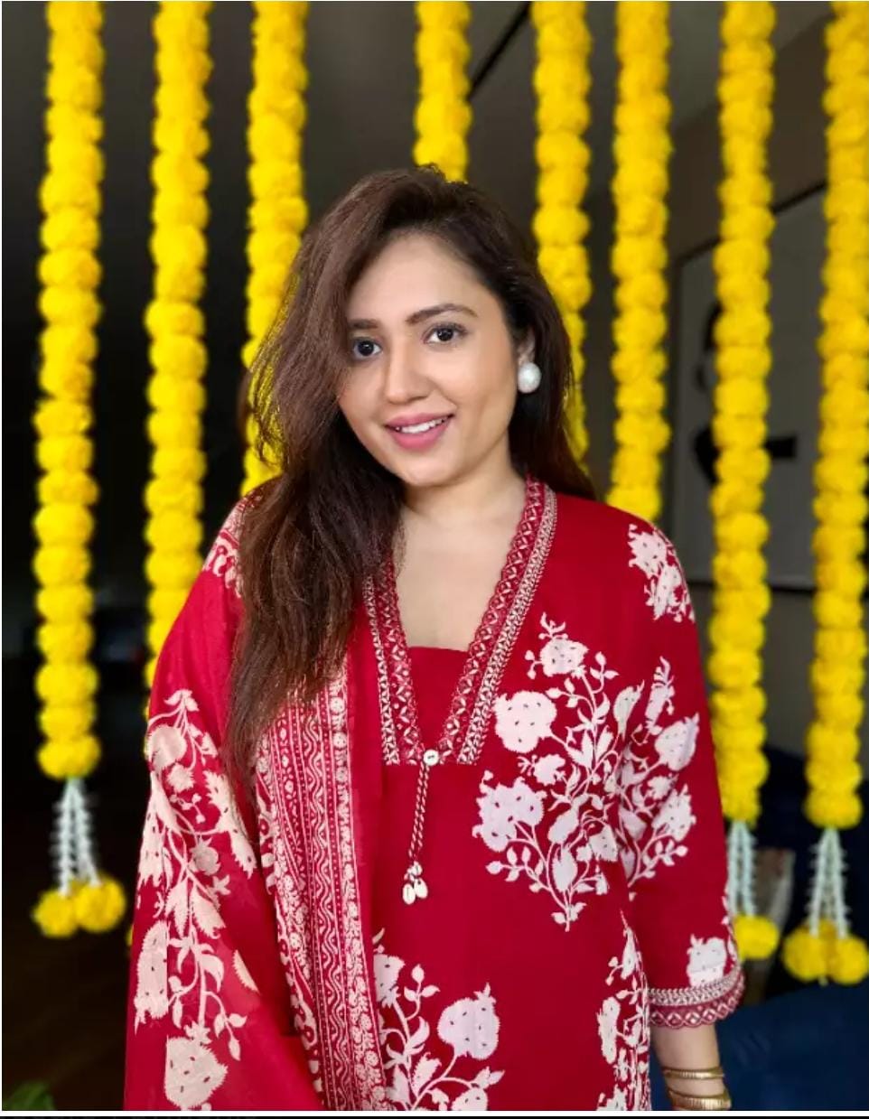 Women Cotton Red Floral Kurta Pant and Dupatta set