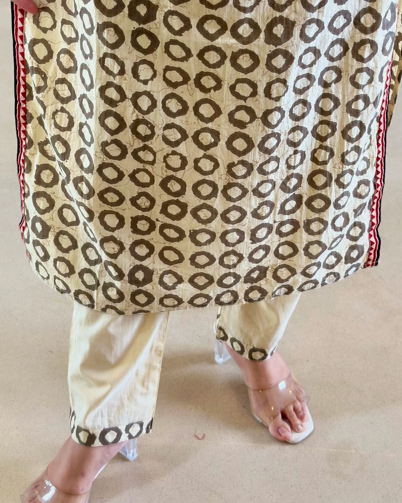 Women Muslin Kurta Pant and Dupatta set