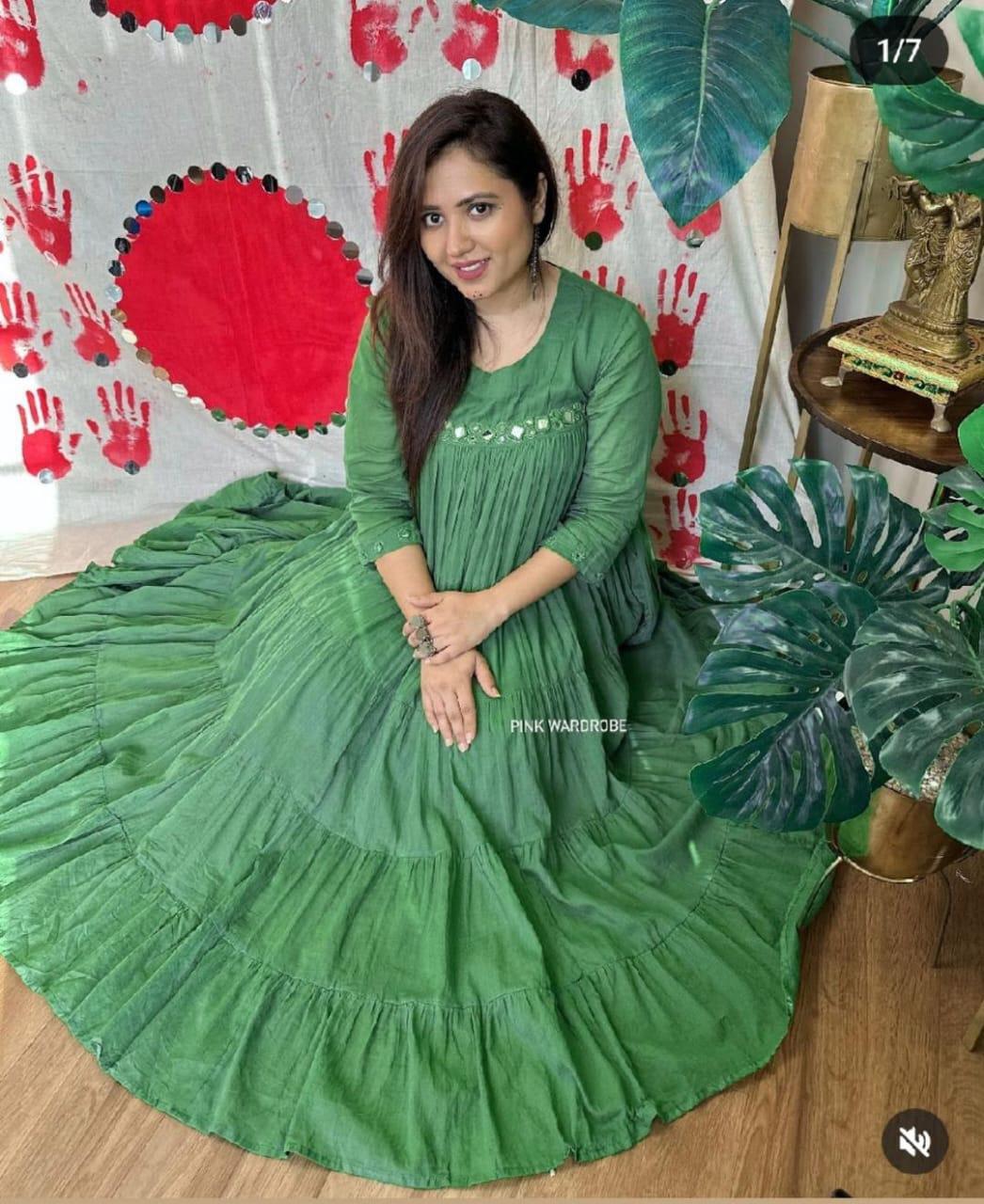 Women Cotton Green Special Middy Gown