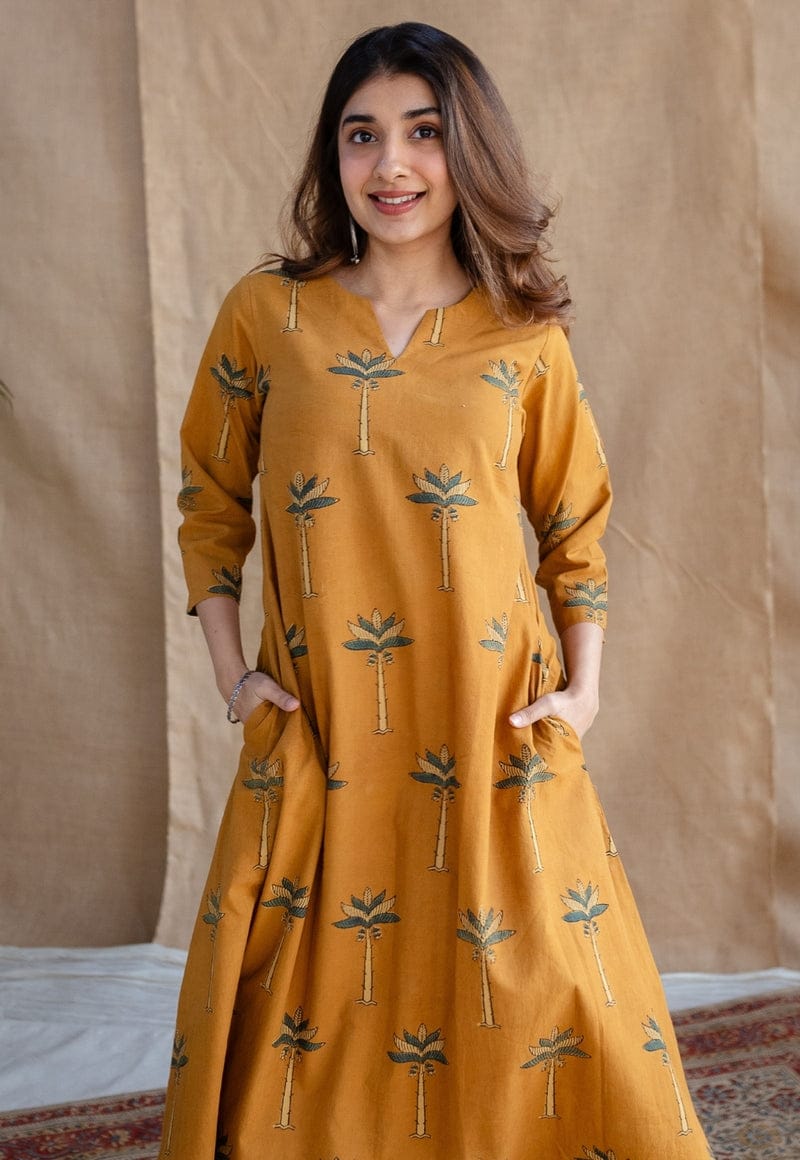 Women Yellow Cotton Kurta Pant set