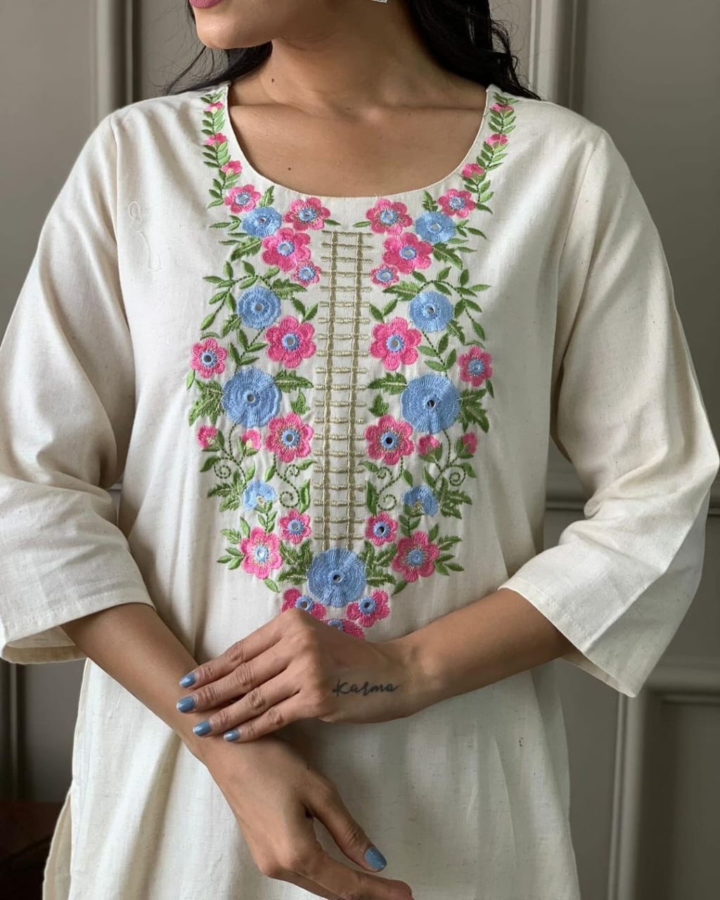 Women Off-White Embroidery Cotton Kurta Pant and Pink Dupatta set