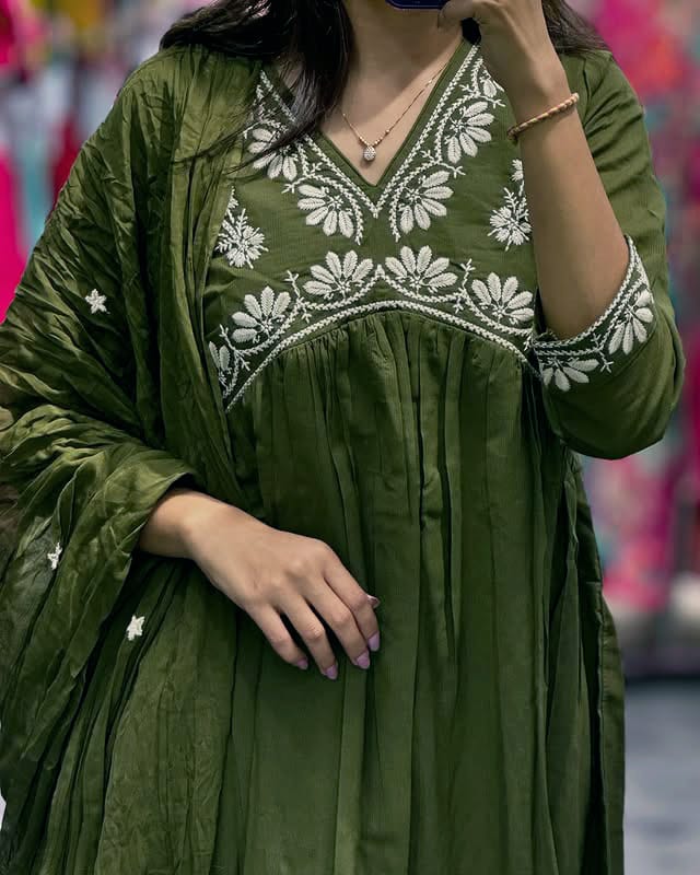 Women Green Embroidery Cotton Kurta Pant and Dupatta set