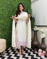 Women Cotton White Supreme Kurta Pant and Mulmul Dupatta set