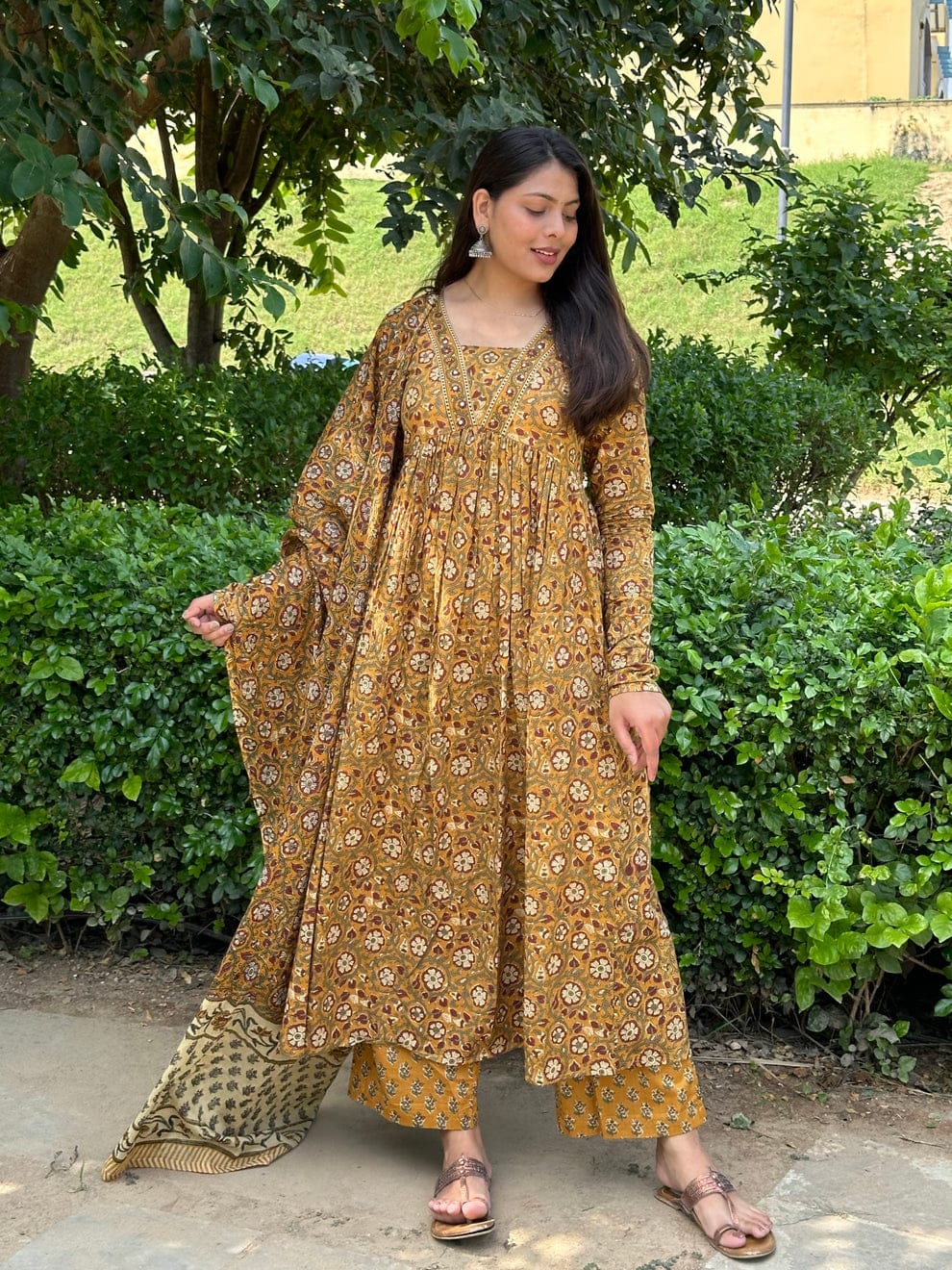 Women Yellow Cotton Kurta Pant and Dupatta set