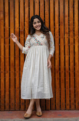 Women White Cotton Embroidery Middi Gown 2