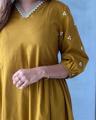 Women Yellow Cotton Kurta Pant set