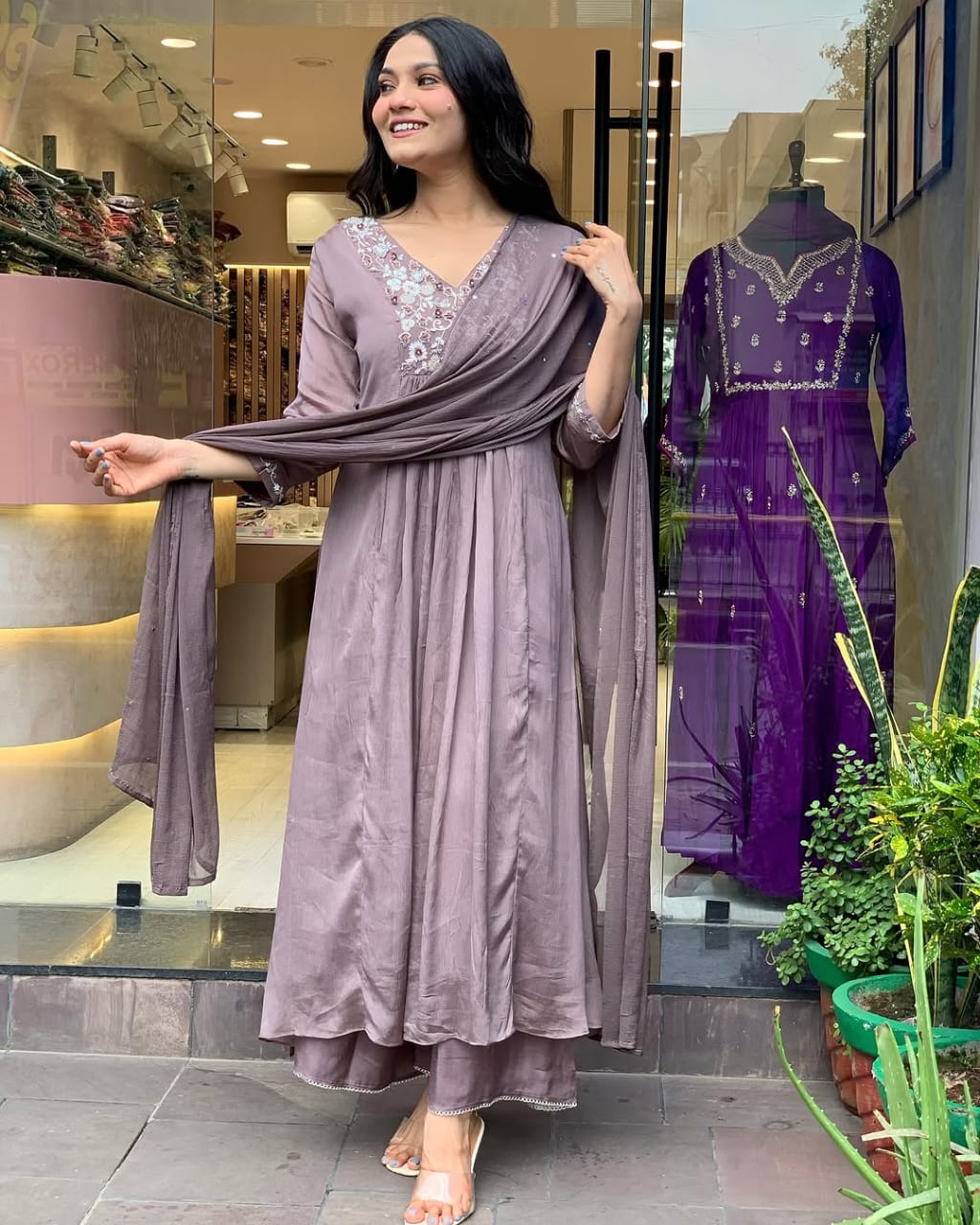 Women Lilac Cotton Kurta Pant and Dupatta set