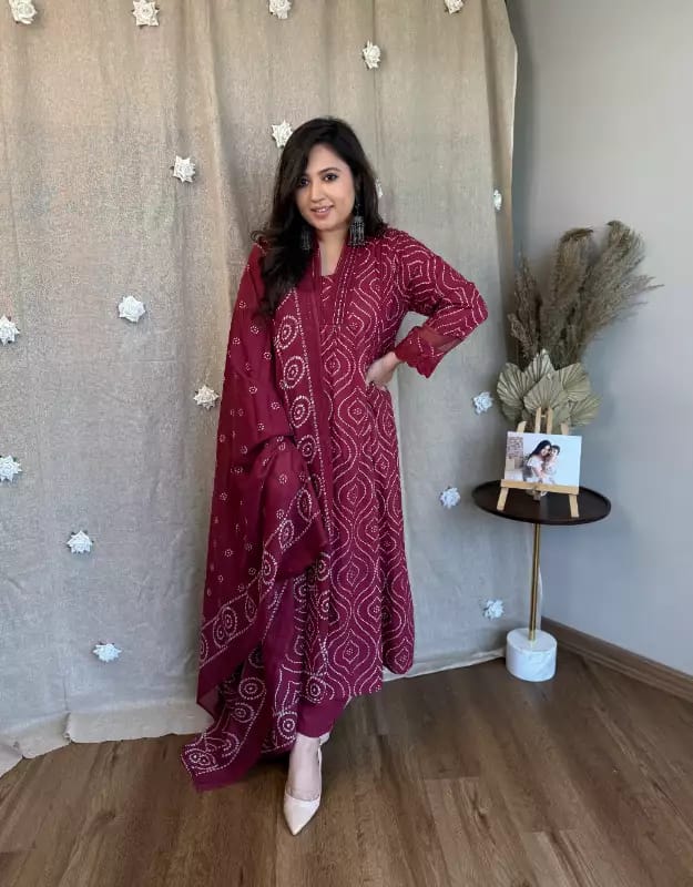 Women Bandhez Maroon Cotton Kurta Pant and Dupatta set