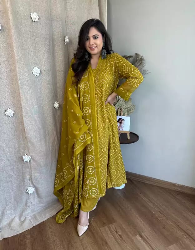 Women Bandhez Yellow Cotton Kurta Pant and Dupatta set