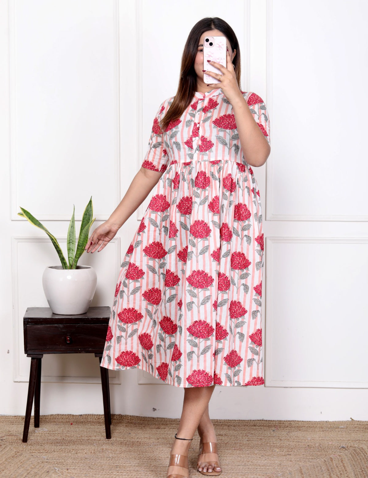 Women Red Flowers Cotton Middi Gown