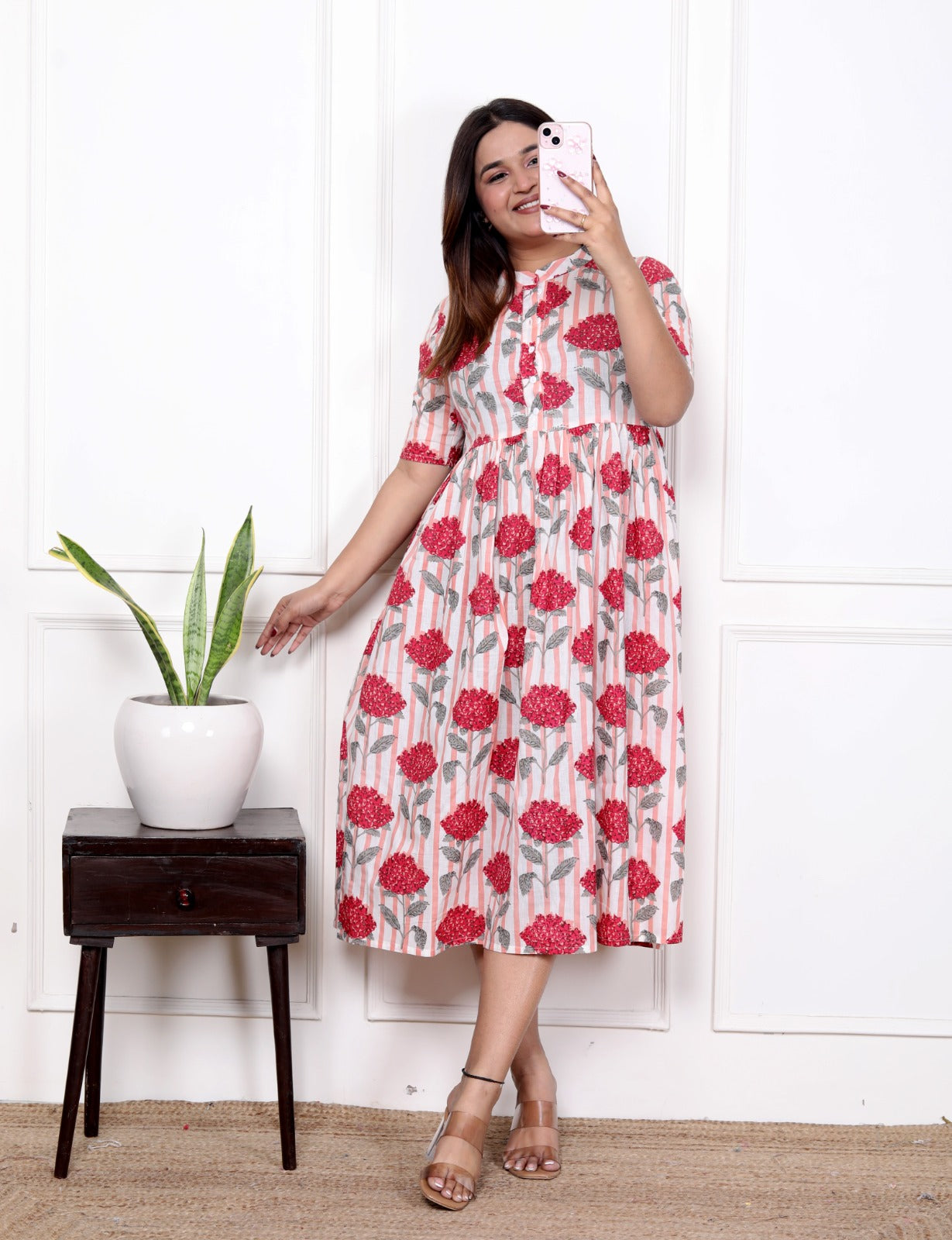 Women Red Flowers Cotton Middi Gown