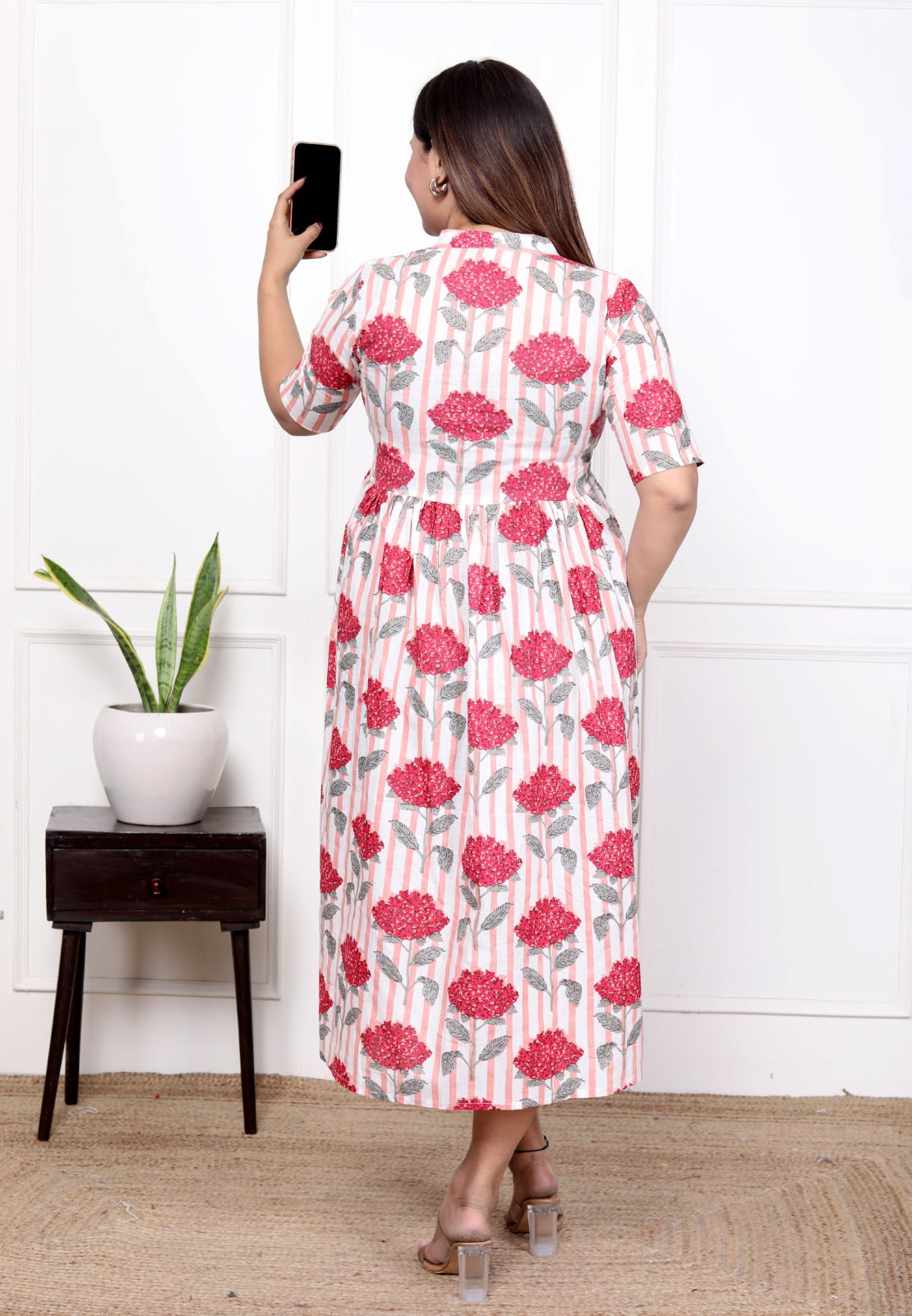 Women Red Flowers Cotton Middi Gown