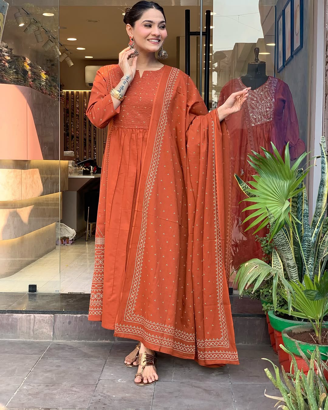 Women Orange Zari Cotton Kurta Pant and Mulmul Dupatta set