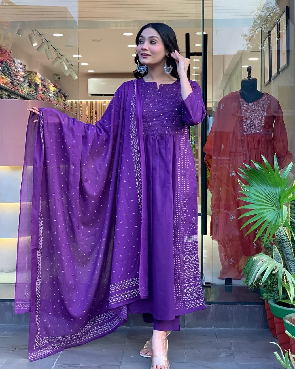 Women Purple Zari Cotton Kurta Pant and Mulmul Dupatta set