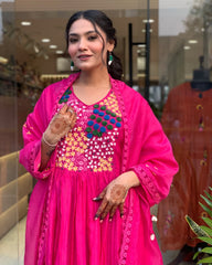 Women Pink Cotton Embroidery Kurta pant and Mulmul Dupatta set