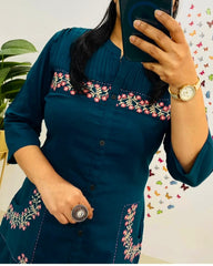Women Blue Cotton Embroidery Kurta Pant set