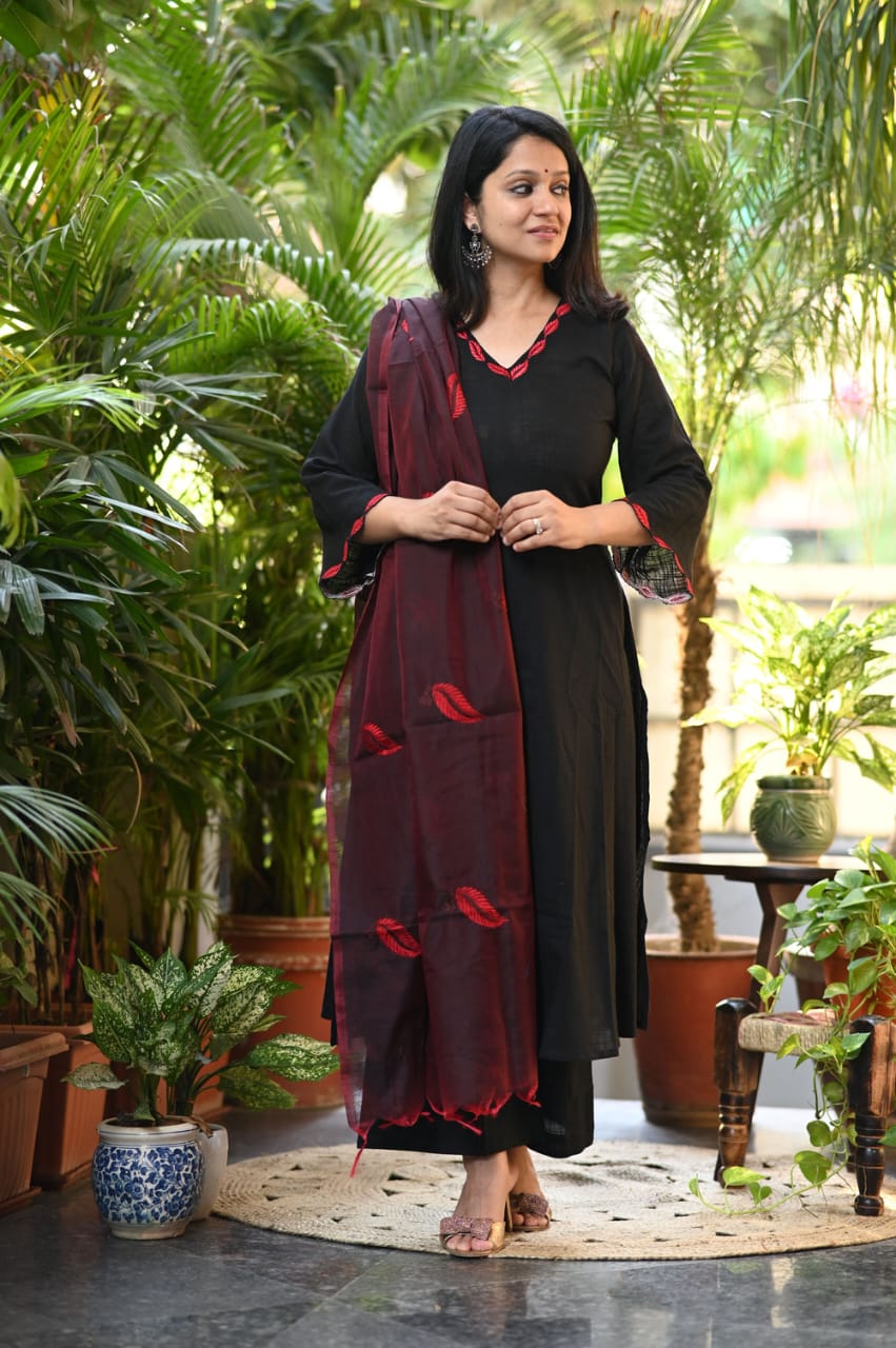 Women Black- All time Favorite Cotton Kurta Pant and