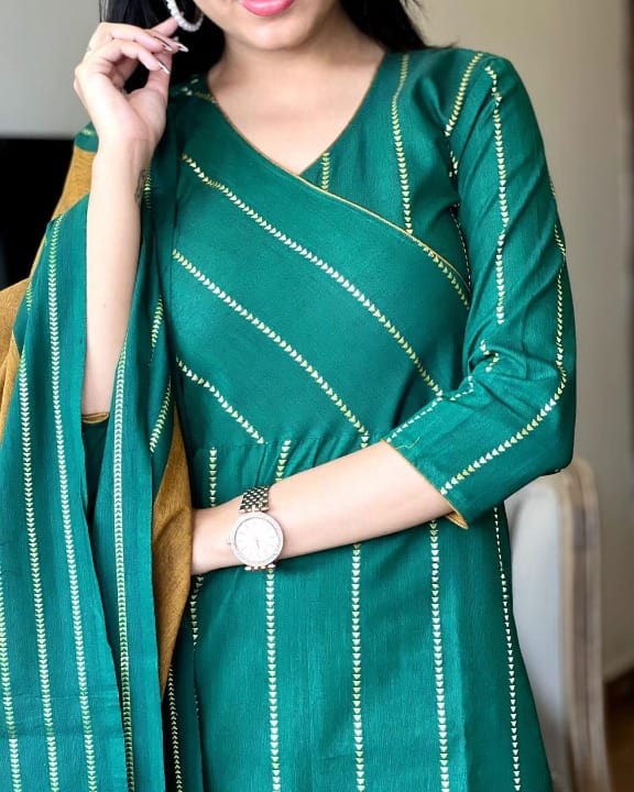 Women Green South Handloom Cotton Kurta Pant and Dupatta set
