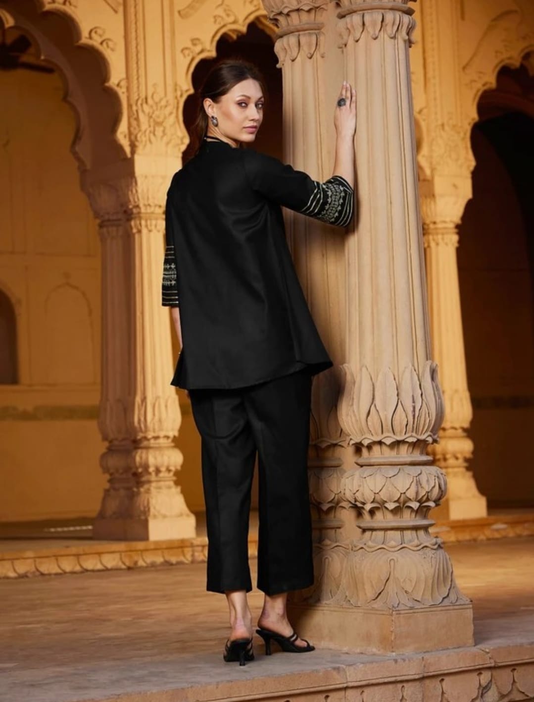Women Black Cotton Kurta Pant set