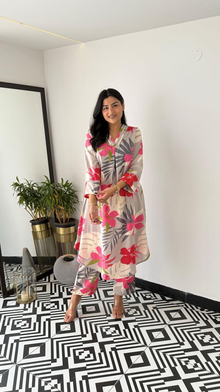 Trending White Pink Flower Cotton Kurta Pant set