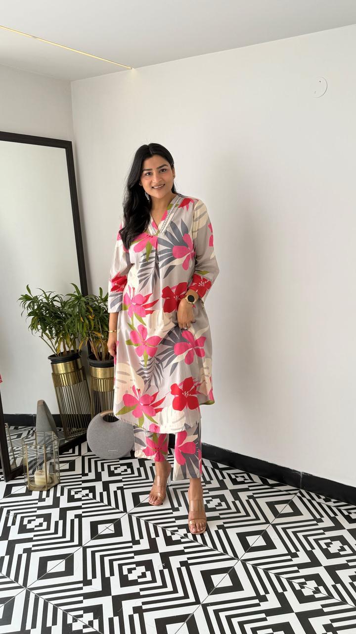 Trending White Pink Flower Cotton Kurta Pant set
