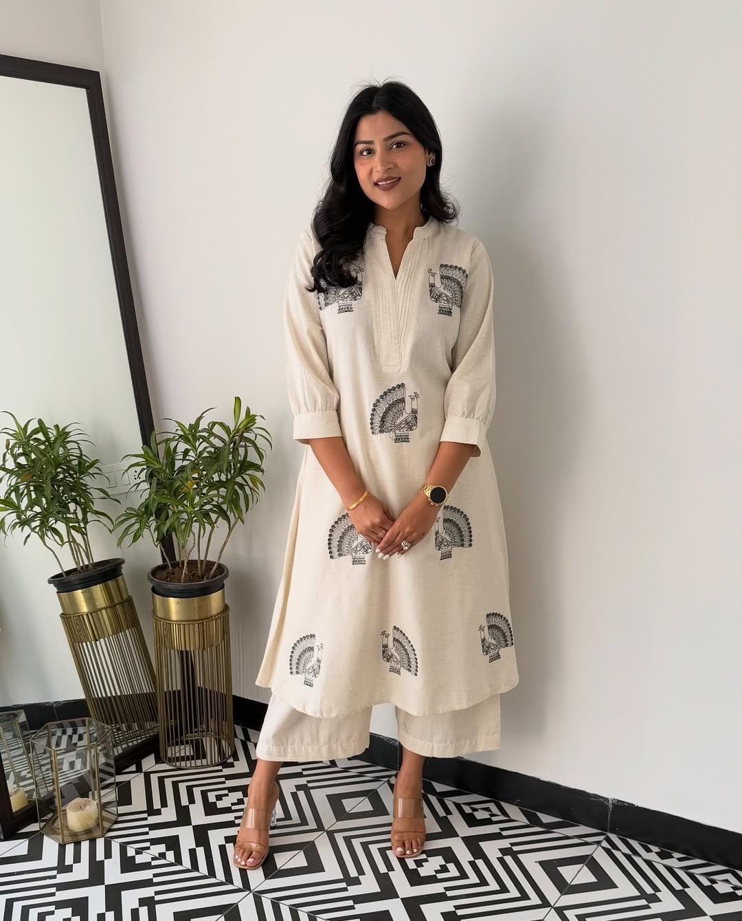 Women Off-White Cotton Embroidery Cock Kurta Pant set