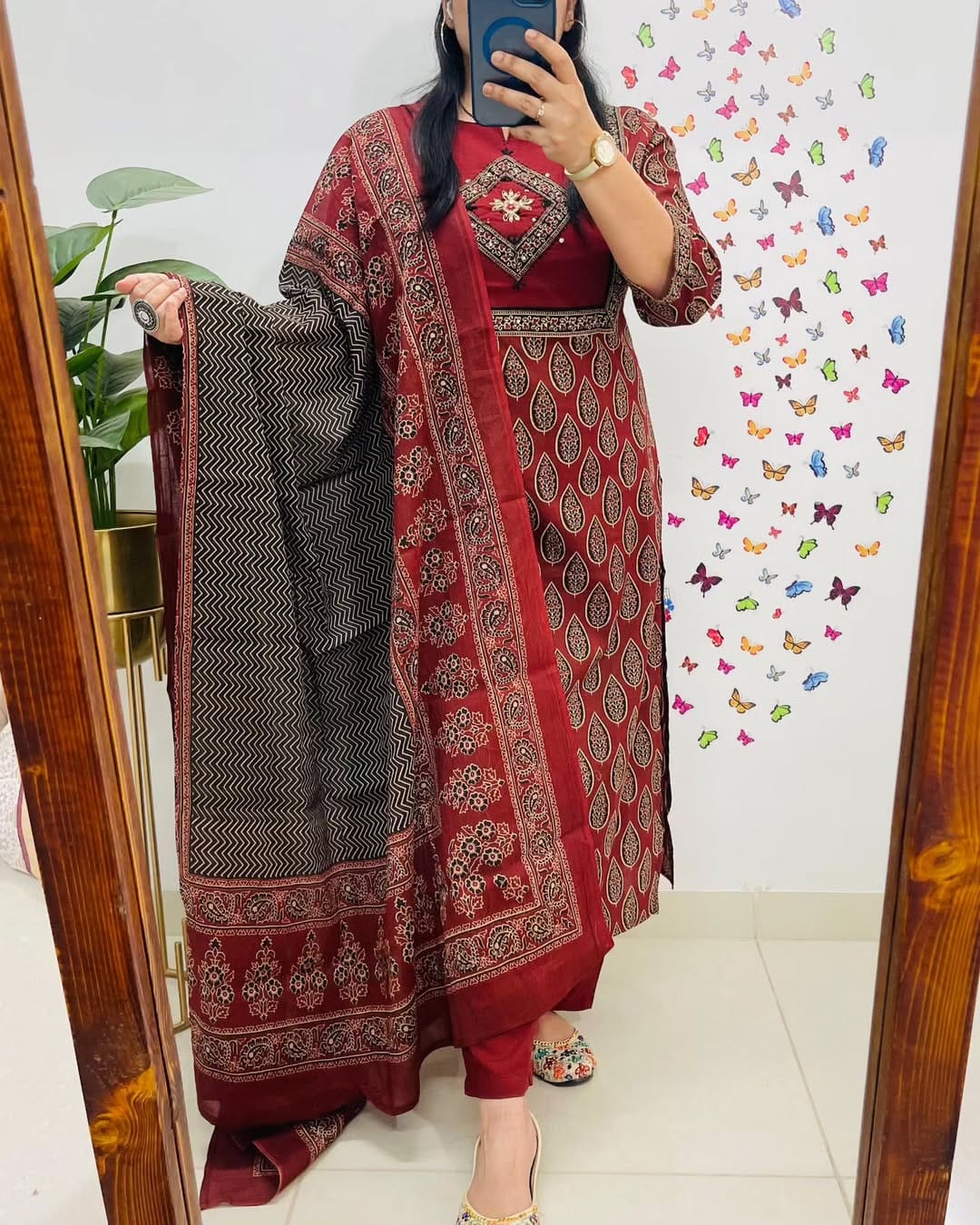 Women Red Premium Cotton Kurta Pant and Dupatta set